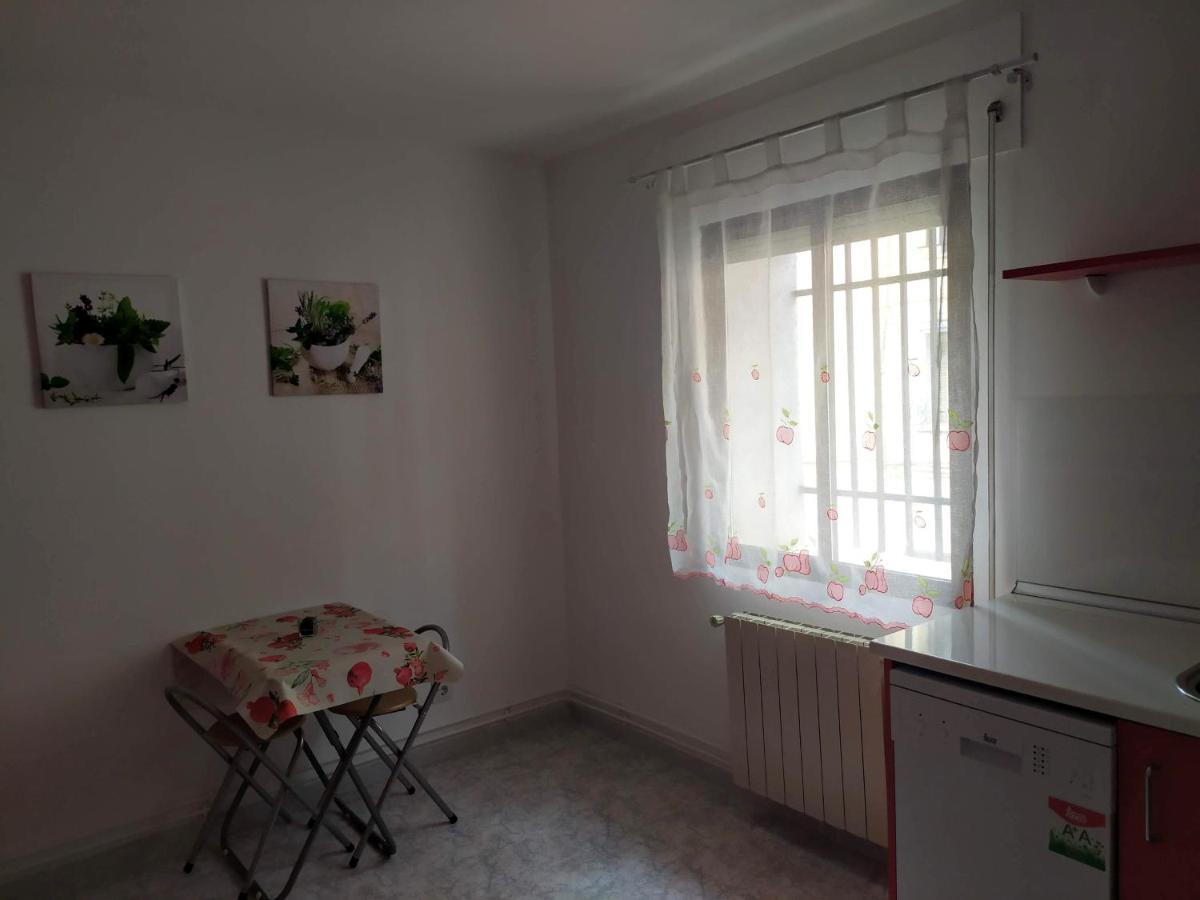 Vivienda De Uso Turistico Ramos 2 Leilighet Cuenca  Eksteriør bilde